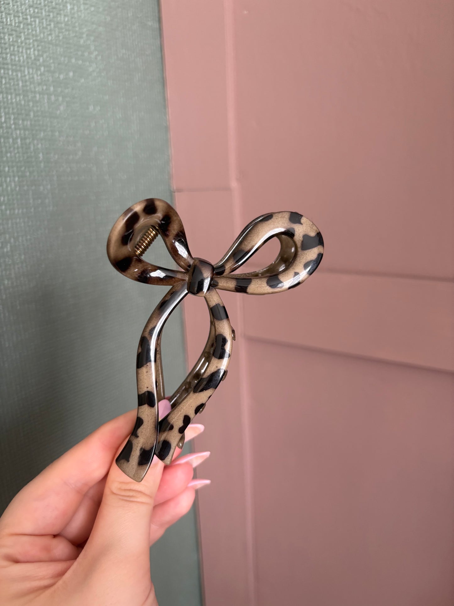 Small bow claw clips - leopard