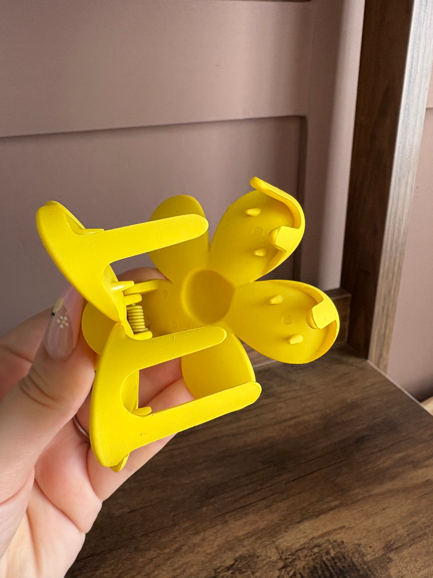 Flower claw clips - brights