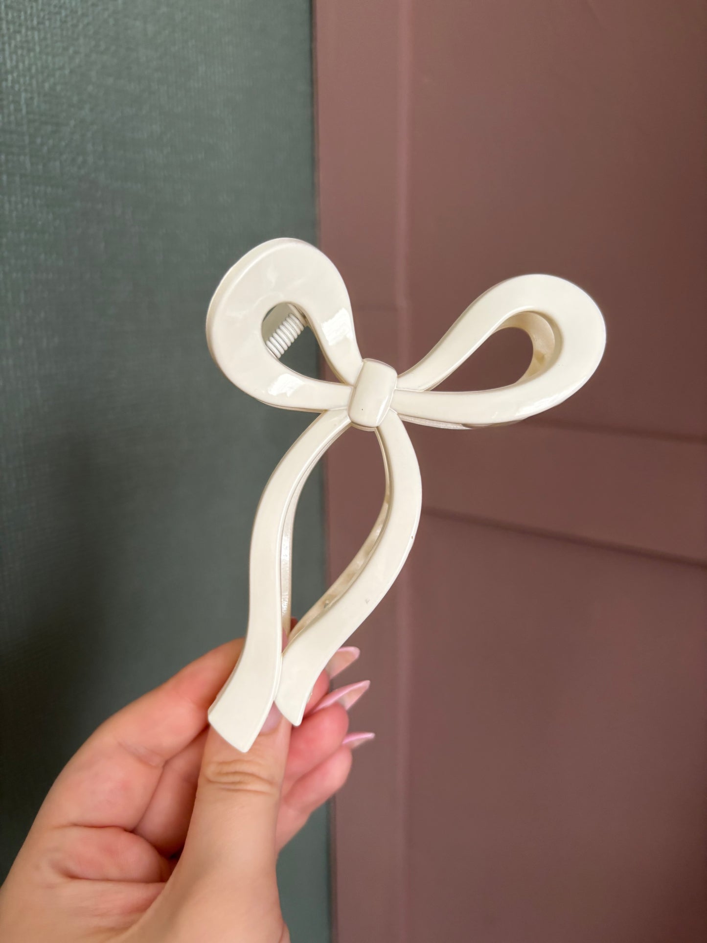 Bow Claw Clips - monochrome