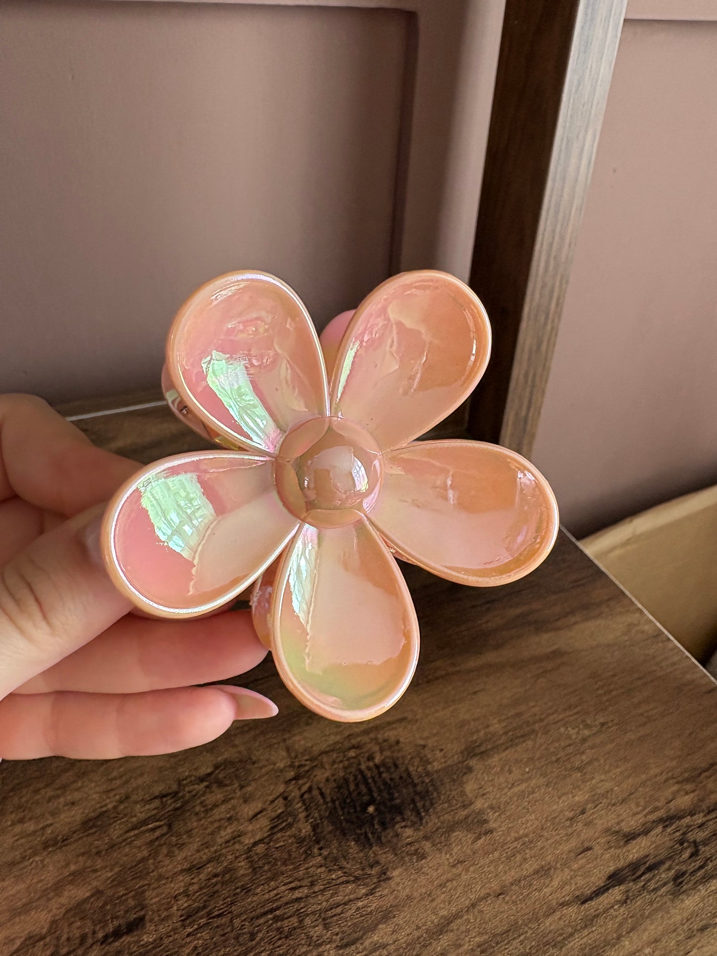 Flower claw clips - pinks
