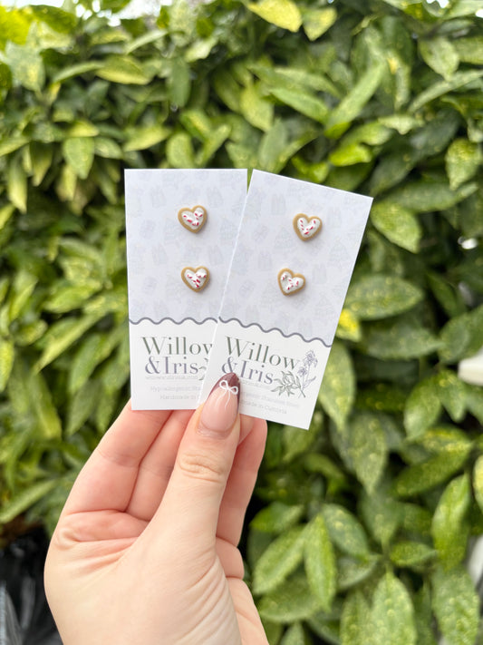 Gingerbread heart stud