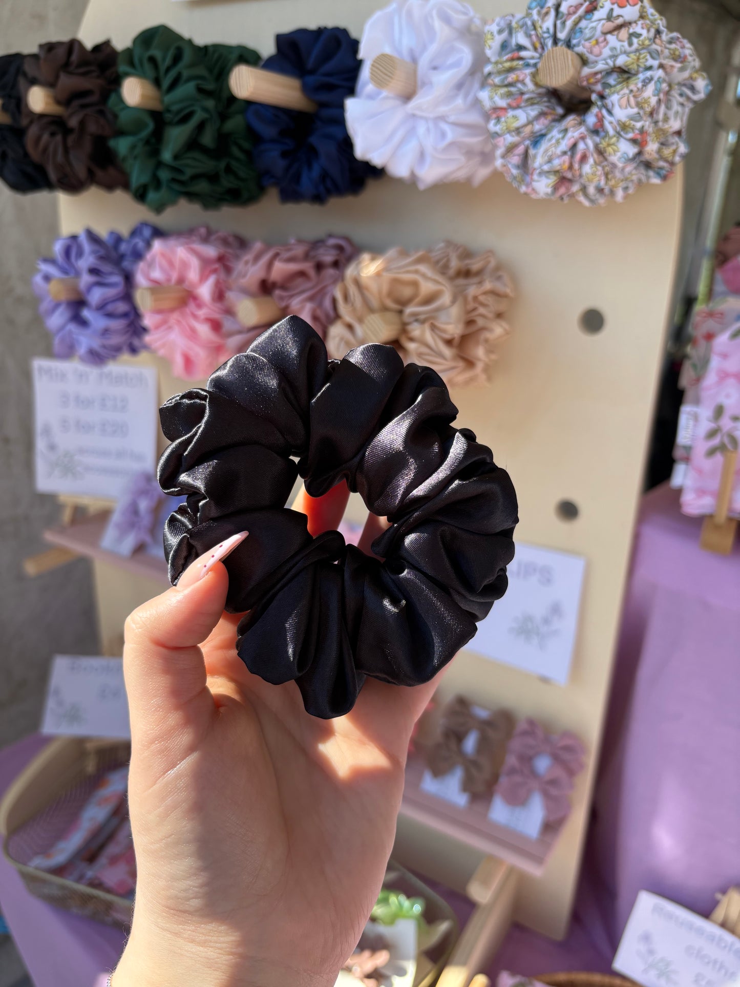 Black scrunchie